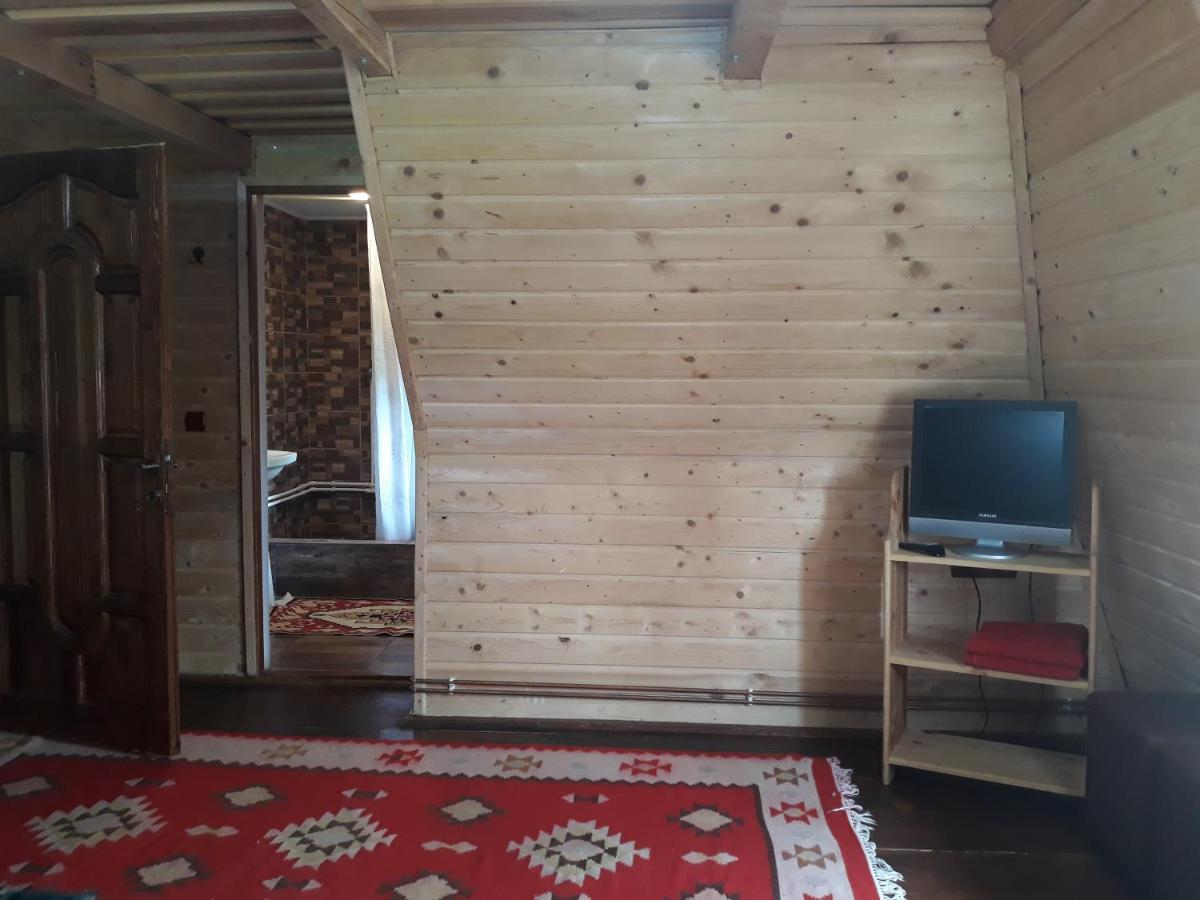 Pensiunea La Gorgan Vadu Izei Exteriér fotografie